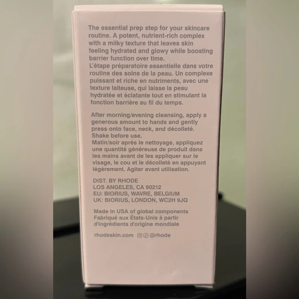 RHODE Glazing Milk Serum - Picture 3 of 3